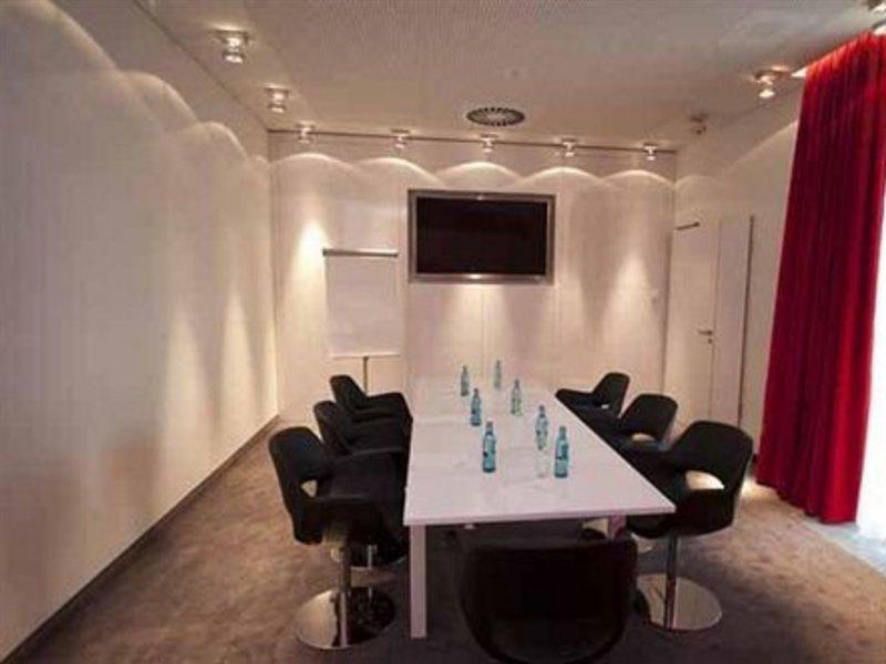 פרנקפורט Dormero Hotel Frankfurt מראה חיצוני תמונה